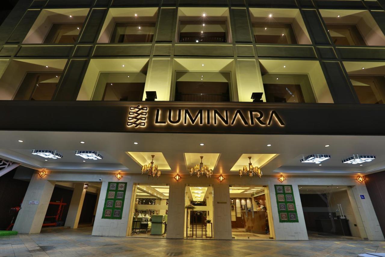 Hotel Luminara Kochi Esterno foto