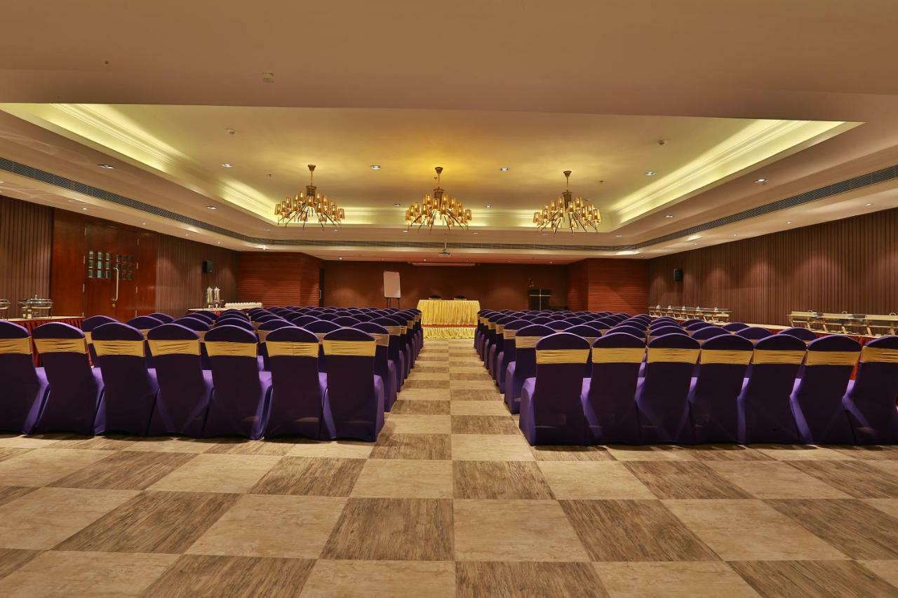 Hotel Luminara Kochi Esterno foto