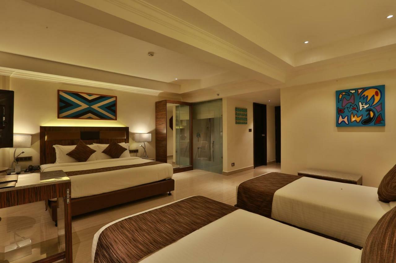 Hotel Luminara Kochi Esterno foto